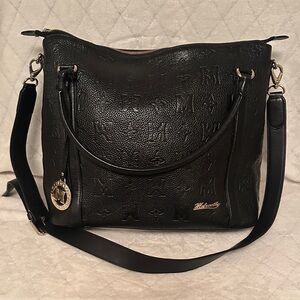 Black Textured MetroCity Women's Tote